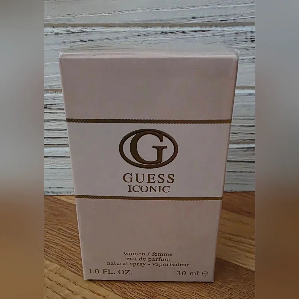 NEW GUESS Iconic Fragrance  1.0 FL OZ / 30 ML